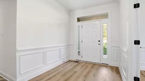 Entry Way - Mm Hill Point Farms, Suffolk, VA 23434 photo 2 of 13