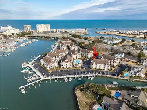 423 Harbour Pt #102, Virginia Beach, VA 23451