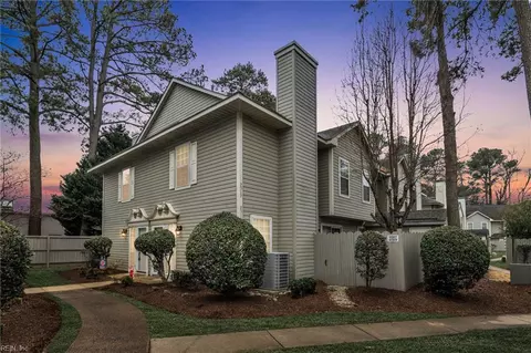 2317 Cretan Ct, Virginia Beach, VA 23454