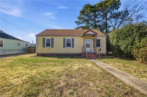804 Cambridge Ave, Portsmouth, VA 23707