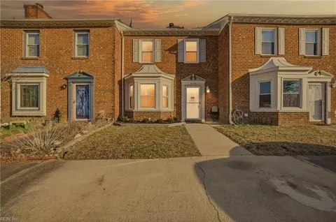 649 Mill Landing Rd, Chesapeake, VA 23322