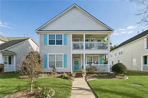 224 Bailey Park Dr, Hampton, VA 23669