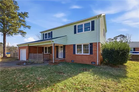 3713 Goose Bay Dr, Portsmouth, VA 23703