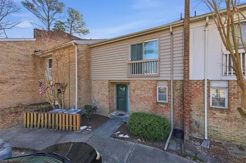 6492 Duquesne Pl, Virginia Beach, VA 23464