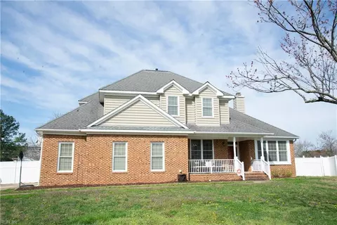 1302 Sasparilla Ct, Chesapeake, VA 23320