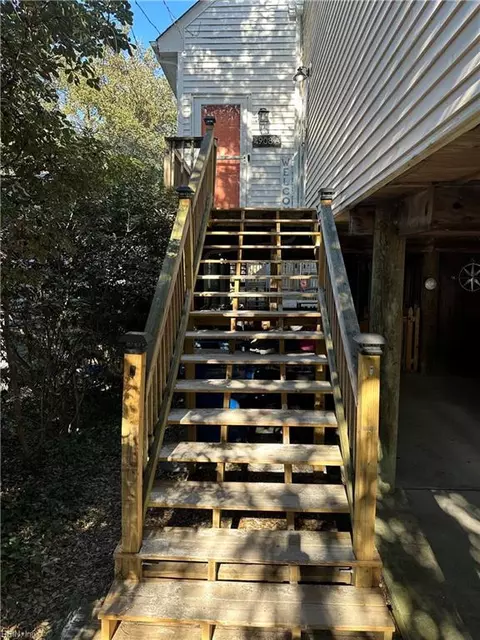 4908 Lauderdale Ave #B, Virginia Beach, VA 23455