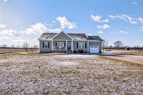 466 Cooper Garrett Rd, Moyock, NC 27958