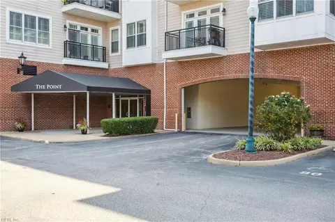 670 Town Center Dr #405, Newport News, VA 23606