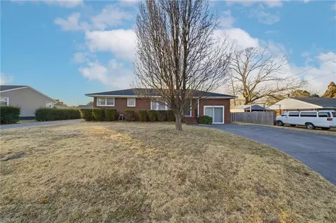 1845 Perrel St, Virginia Beach, VA 23455