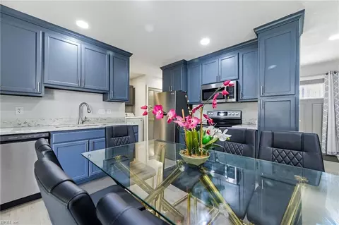 311 48th St, Newport News, VA 23607