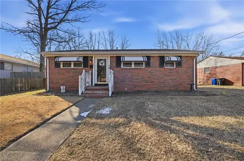 641 Mclean St, Portsmouth, VA 23701