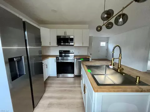 Kitchen - 2112 E Pembroke Ave, Hampton, VA 23664 photo 2 of 2