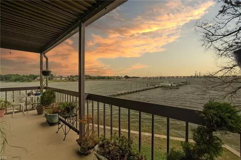 4257 Hatton Point Ln #44, Portsmouth, VA 23703