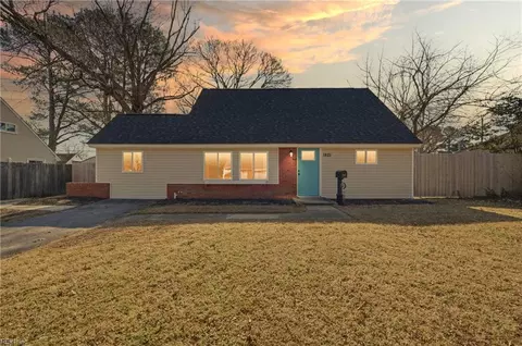 1821 S Lakeland Dr, Norfolk, VA 23518