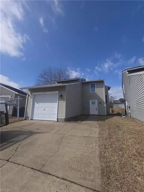 5008 Christian Cir, Virginia Beach, VA 23464