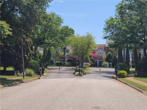 730 Charthouse Cir, Hampton, VA 23664 photo 33