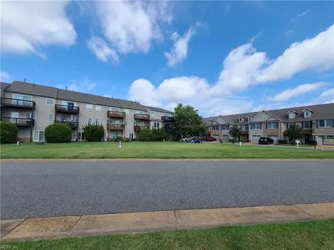 730 Charthouse Cir, Hampton, VA 23664 photo 26