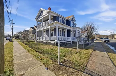26 Downes St, Hampton, VA 23663