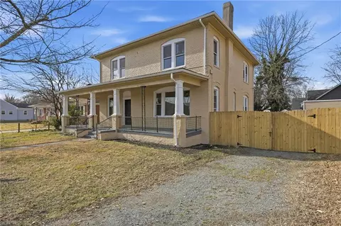 1812 Camden Ave, Portsmouth, VA 23704