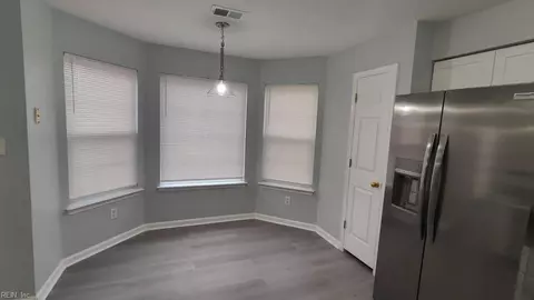 Entry Way - 6801 Ivanhoe Ct, Suffolk, VA 23435 photo 1 of 5