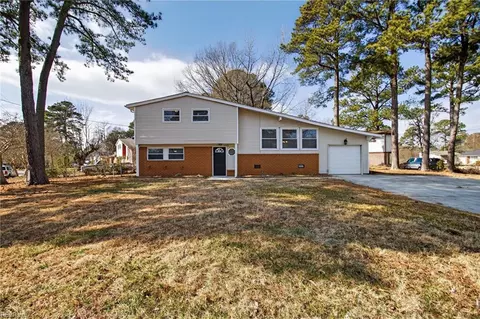 5537 Barnhollow Rd, Norfolk, VA 23502