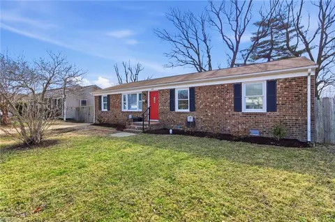 199 Ridgewood Pw Pkwy, Newport News, VA 23608