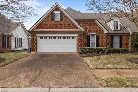 1436 Scoonie Pointe Dr, Chesapeake, VA 23322