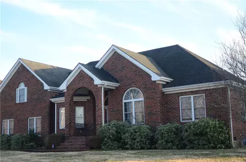 114 Niblick Cir, Suffolk, VA 23434