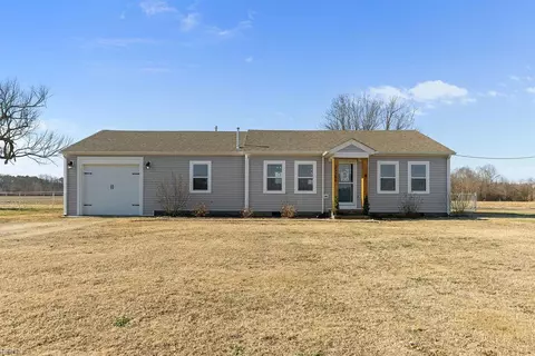 25296 Mount Horeb Rd, Newsoms, VA 23874