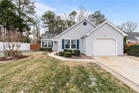 152 Ashford Dr, Suffolk, VA 23434