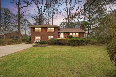 138 Milstead Rd, Newport News, VA 23606