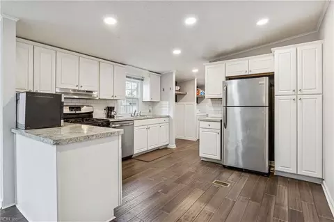 229 Burnetts Way, Suffolk, VA 23434