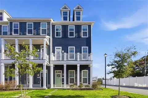 9556 21st Bay St, Norfolk, VA 23518
