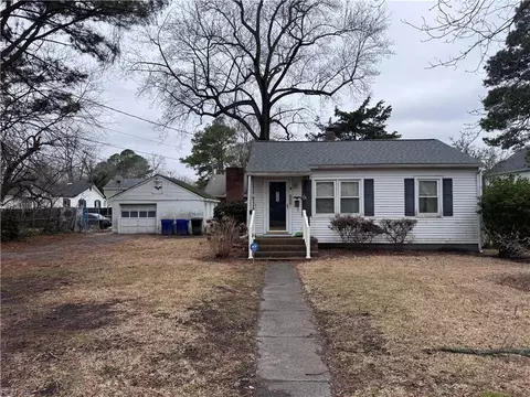 4 May St, Portsmouth, VA 23702