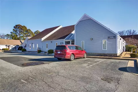 Exterior - 2216 Executive Dr #A, Hampton, VA 23666 photo 2 of 3