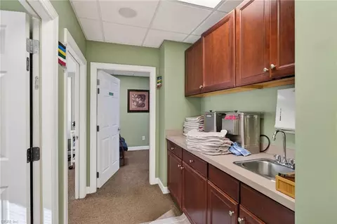 Entry Way - 2216 Executive Dr #A, Hampton, VA 23666 photo 4 of 5