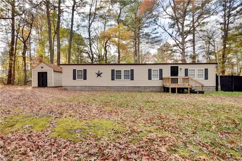 4412 Piney Swamp Rd, Hayes, VA 23072