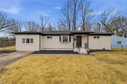 6309 Clinton Ct, Virginia Beach, VA 23464
