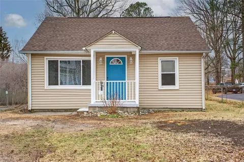 2213 Tennessee Dr, Chesapeake, VA 23323