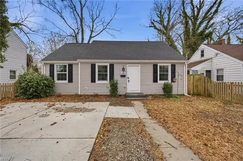 928 17th St, Newport News, VA 23607