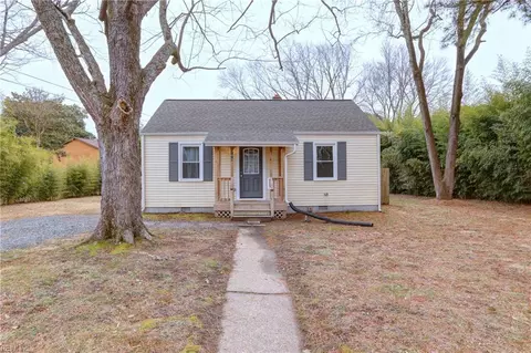 705 Madison Rd, Williamsburg, VA 23185