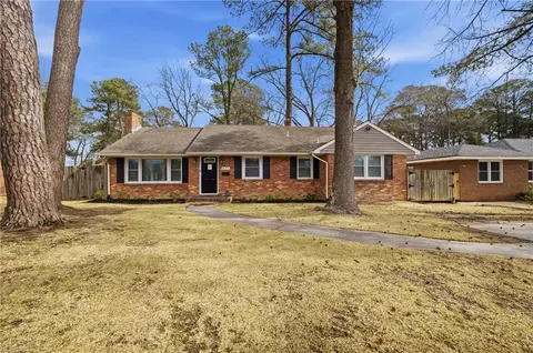 836 Townsend Pl, Norfolk, VA 23502