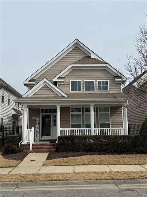2045 Queens Point Dr, Suffolk, VA 23434