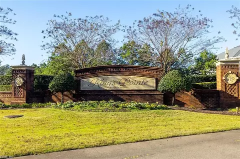 4309 Hillingdon Bnd #303, Chesapeake, VA 23321