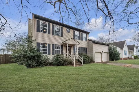 1127 Norcova Ct, Chesapeake, VA 23320