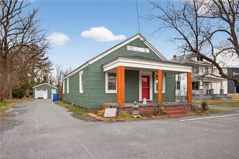 4208 Bainbridge Blvd, Chesapeake, VA 23324