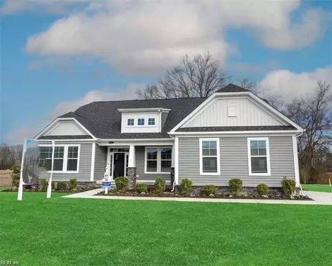 204 Balfour Drive Dr, Suffolk, VA 23435