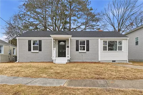 3772 Larkin St, Norfolk, VA 23513
