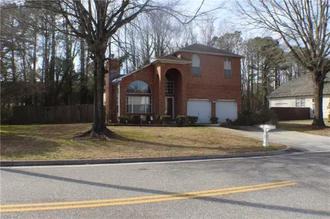 500 Stillwater Dr, Chesapeake, VA 23320