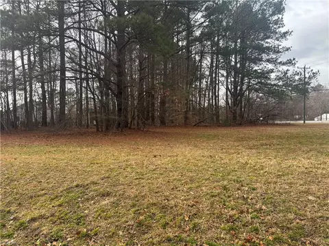 93 Ac Indiana Ave, Chesapeake, VA 23321